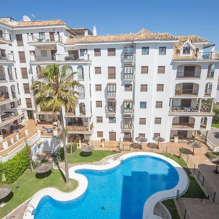 Marina Duquesa 842 *