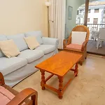 Marina Duquesa 842 *